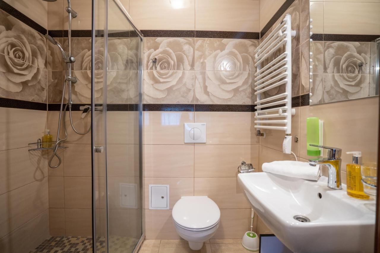 Apartamenty Trzy Sosny Okrzei 1C Szklarska Poręba Esterno foto