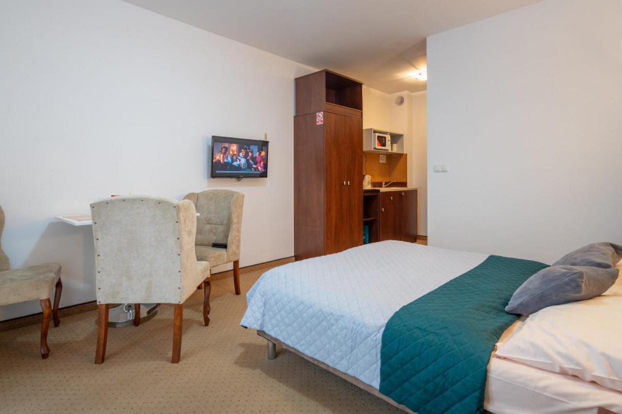 Apartamenty Trzy Sosny Okrzei 1C Szklarska Poręba Esterno foto
