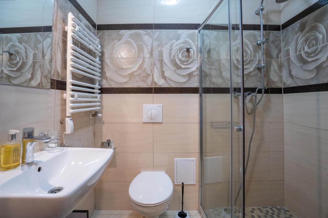 Apartamenty Trzy Sosny Okrzei 1C Szklarska Poręba Esterno foto