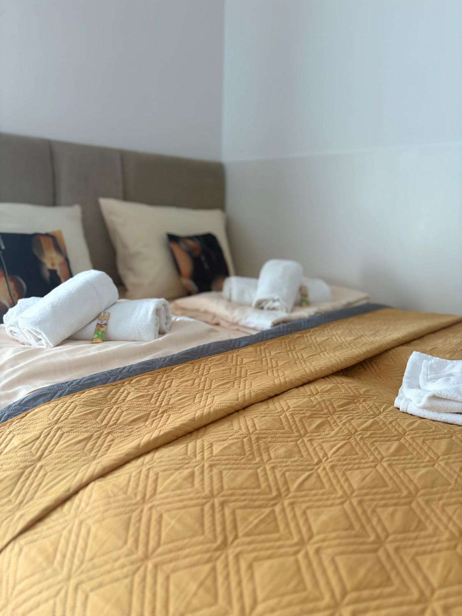Apartamenty Trzy Sosny Okrzei 1C Szklarska Poręba Esterno foto
