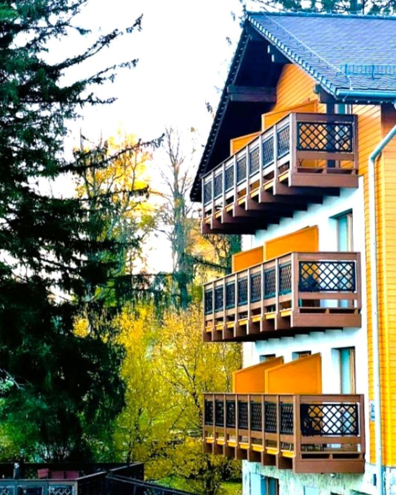 Apartamenty Trzy Sosny Okrzei 1C Szklarska Poręba Esterno foto